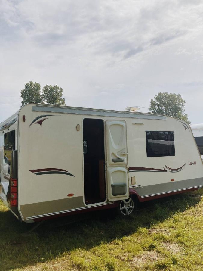 Camping Rogowo Mrzezyno Luaran gambar