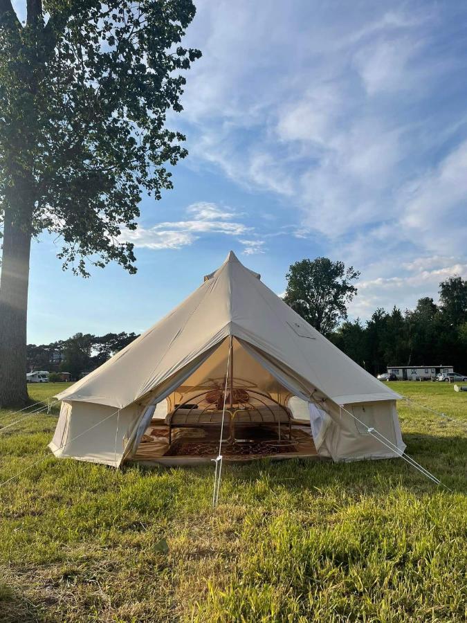 Camping Rogowo Mrzezyno Bilik gambar